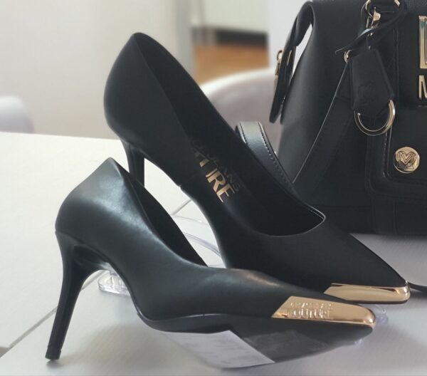 Versace SCARLETT PUMPS 6