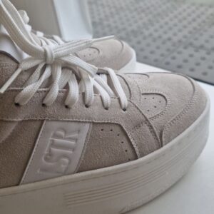 High plateau leather sneakers L Estrosa