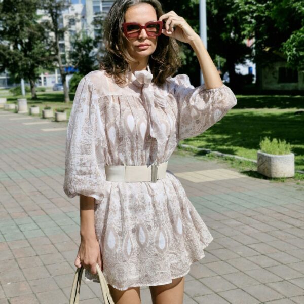light dress Vicolo