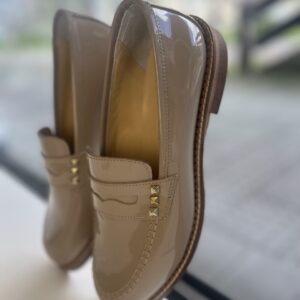 Beige shiny Leather loaffers