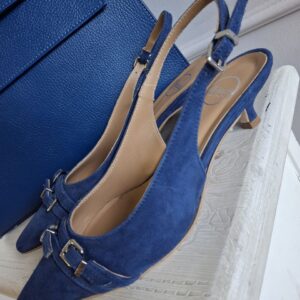 Navy blue half sandals