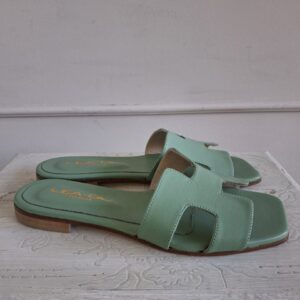 Mint green flat slippers