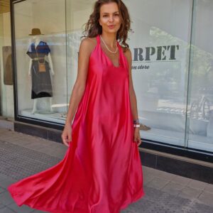 Long dress made of luxurious viscose satin